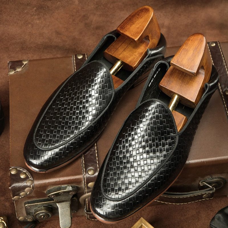 Loafers Klasse Præget Læder Formelle Slip-on Brogues - Sort