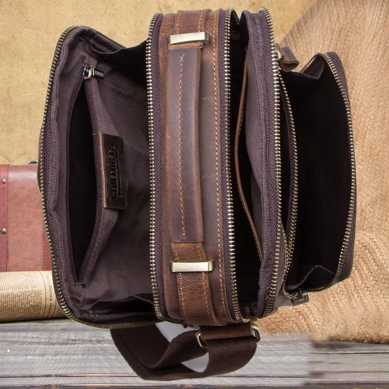 Skuldertasker Til Mænd Elegant Crazy Horse Crossbody-taske I Læder - Kaffe